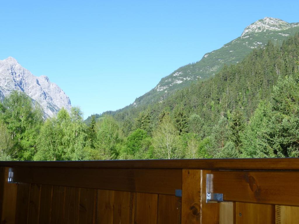 Hotel Garni Waldhof - Wohlfuehlen Am Lech Stanzach Pokoj fotografie